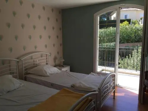 Belle villa dans clos privé - Saint Raphaël Boulouris