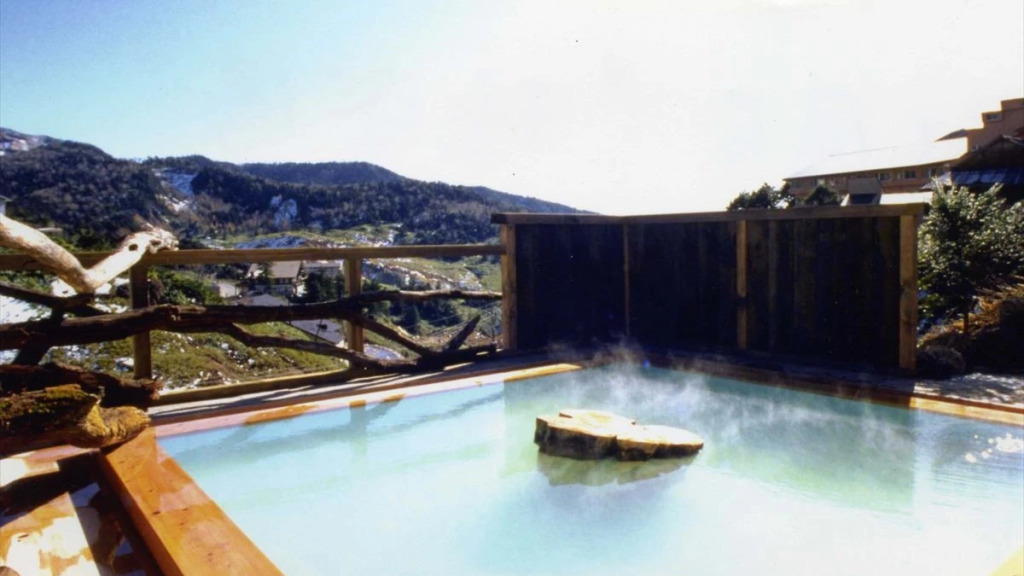 Manza Onsen Nisshinkan