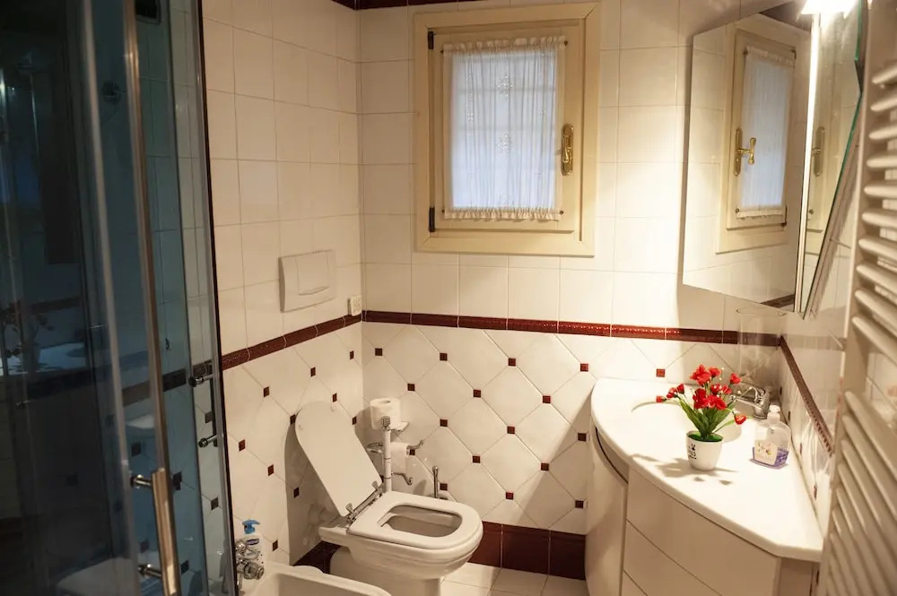 Gran Suite Piazza Maggiore - T&T communications