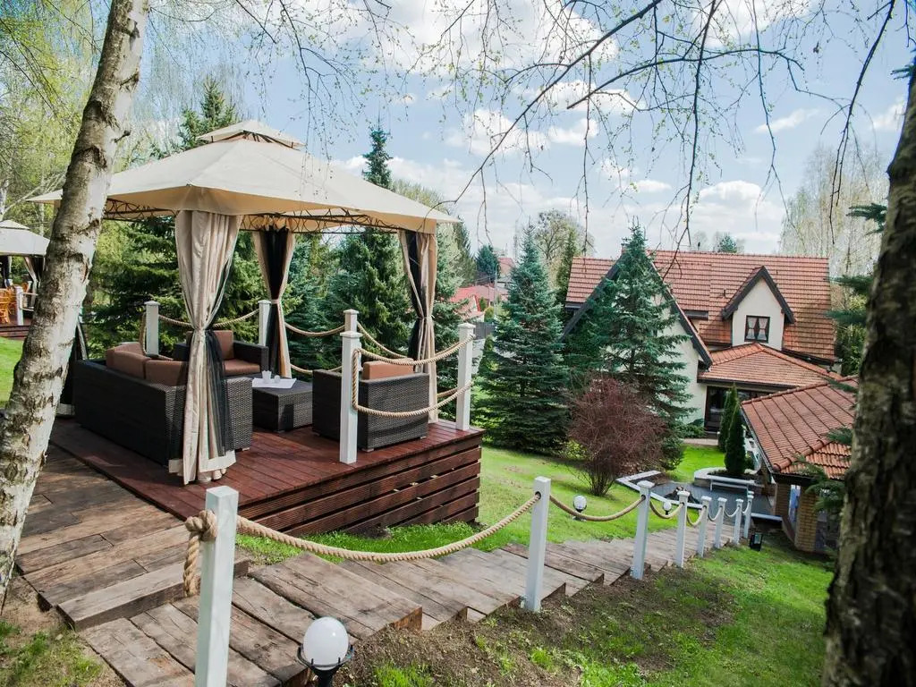 Noce i Dnie Hotel