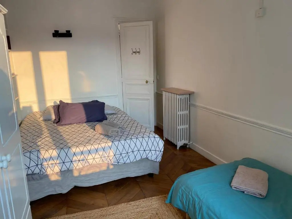 Marvellous Sunbathed 3BR at the heart of Paris