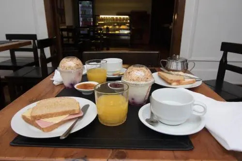 Hostel Lucia Suites