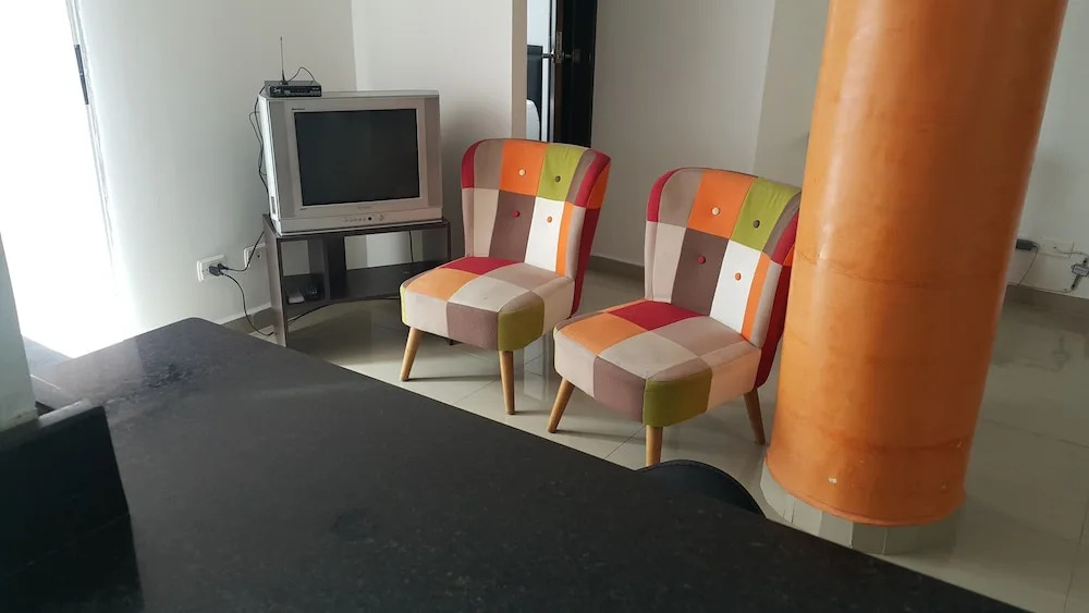 Apartamento 2 alcobas piso alto