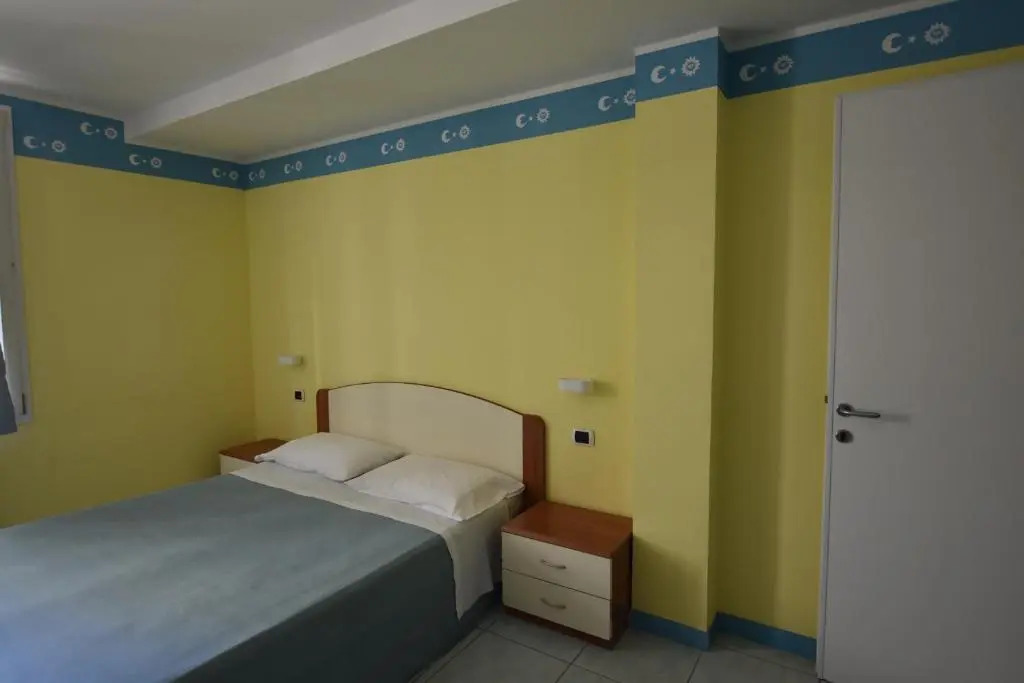 Hotel Bristol - a 30 mt dalla spiaggia