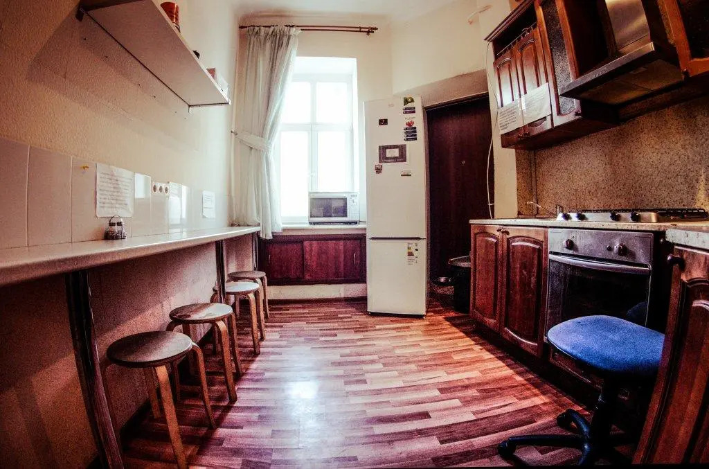 Гостиница 4 Атмосферы