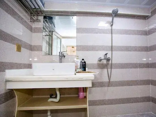 Yongzhou Yixin Apartment