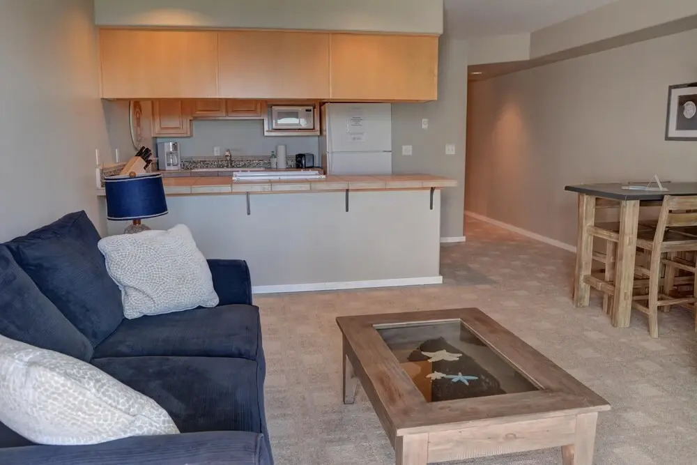 Waters Edge 105