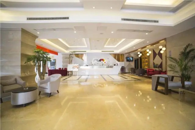 Borrman Hotel Liuzhou Yufeng Garden Gubu Mall