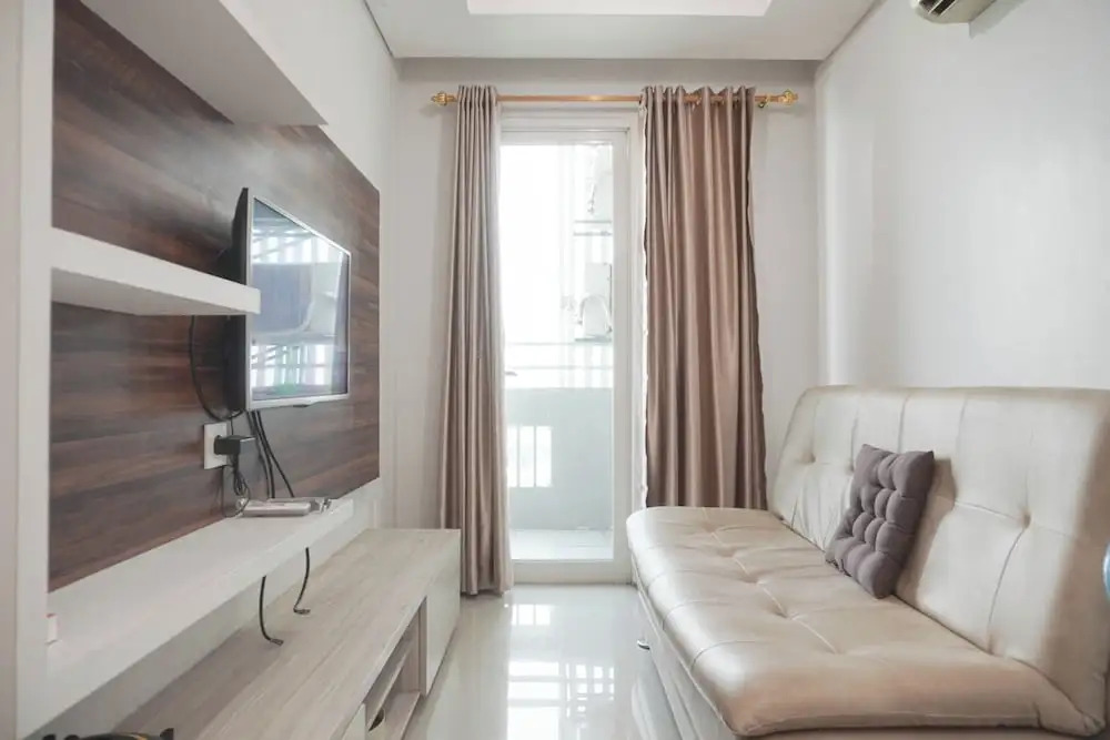 Simply Modern 1Br At Sky Terrace Apartment