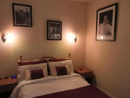 Stone Lodge