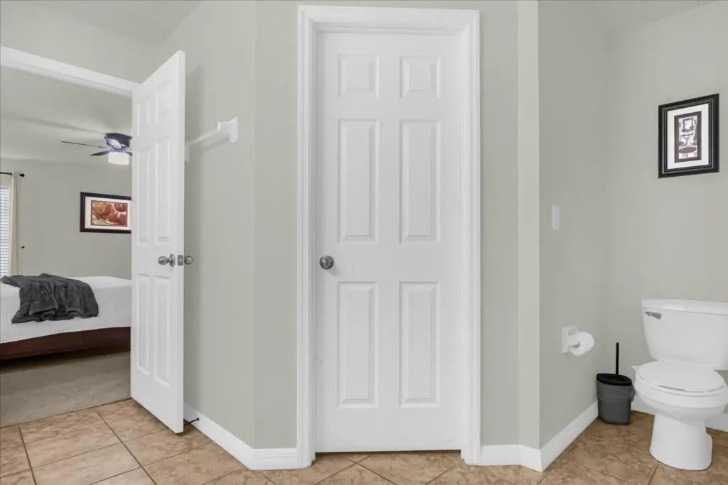 4 Bedrooms 3 Bathrooms Veranda Palms 4461 Np