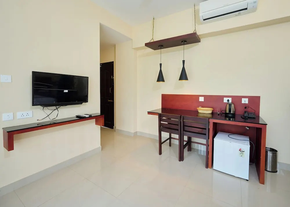 Thekkady Gavi Suites
