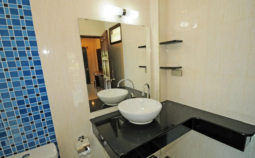 Phatcharee Resort