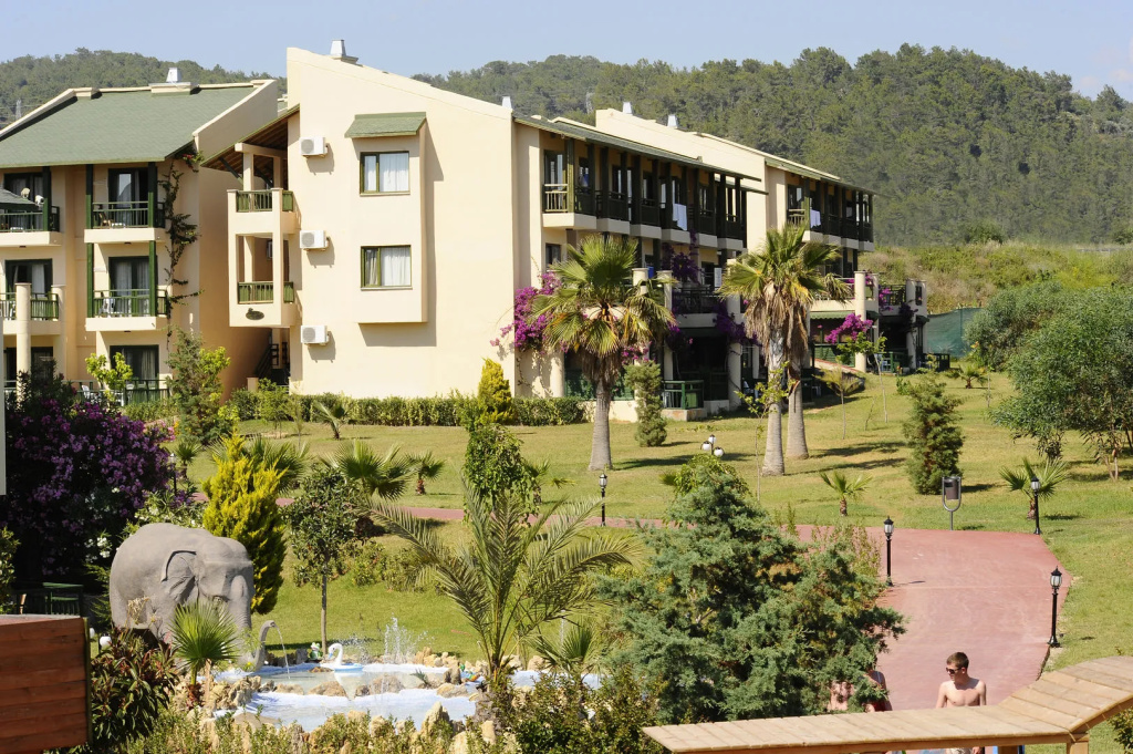 Oz Hotels Incekum Beach