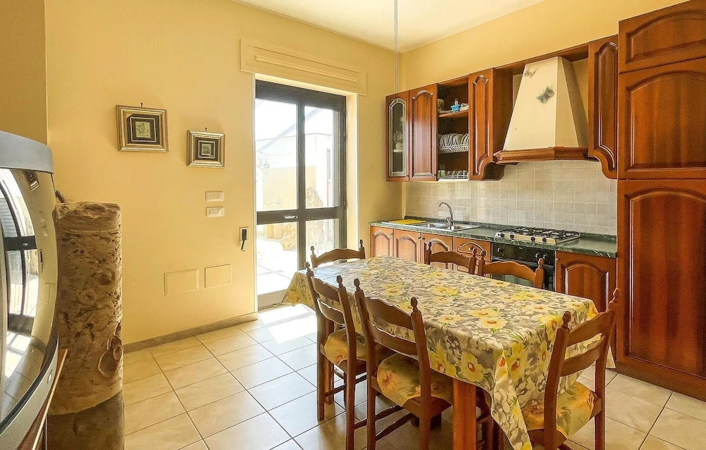 Beautiful Home in San Pietro in Bevagna With Wifi and 3 Bedrooms