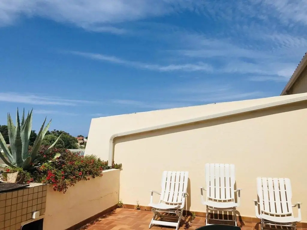 Appartement Lumio, 2 pièces, 4 personnes - FR-1-63-263