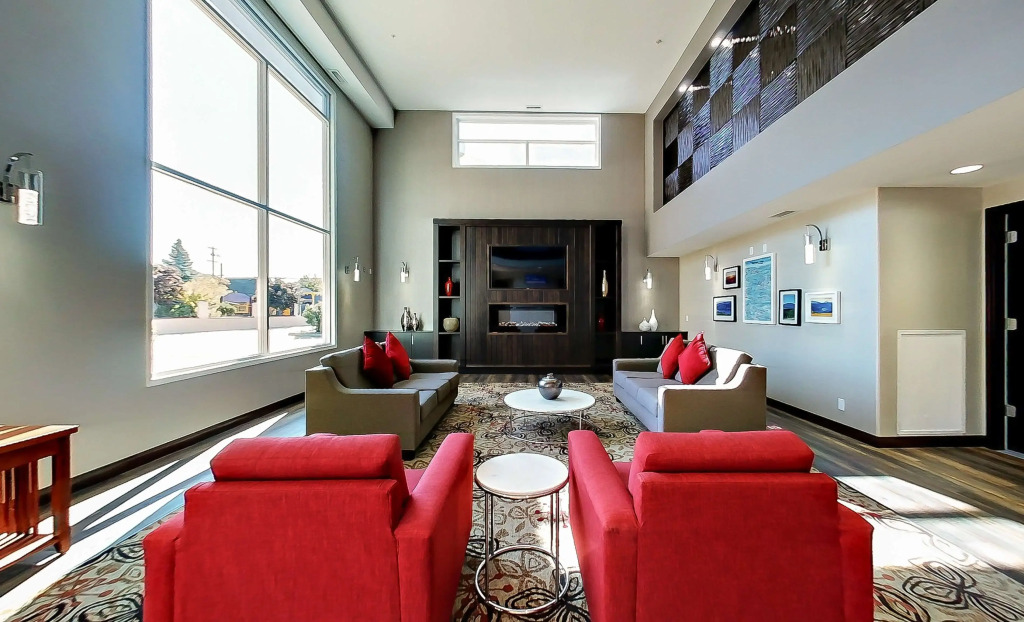 Best Western Plus Osoyoos Hotel & Suites