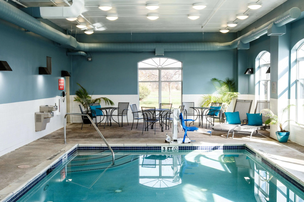 Country Inn & Suites by Radisson, Harrisburg West Mechanicsburg