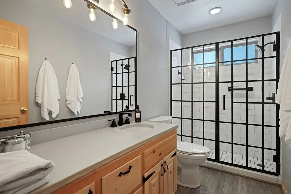 Beautifully Updated 6 Todd Home with Hot Tub and Easy Access to SHARC by RedAwning