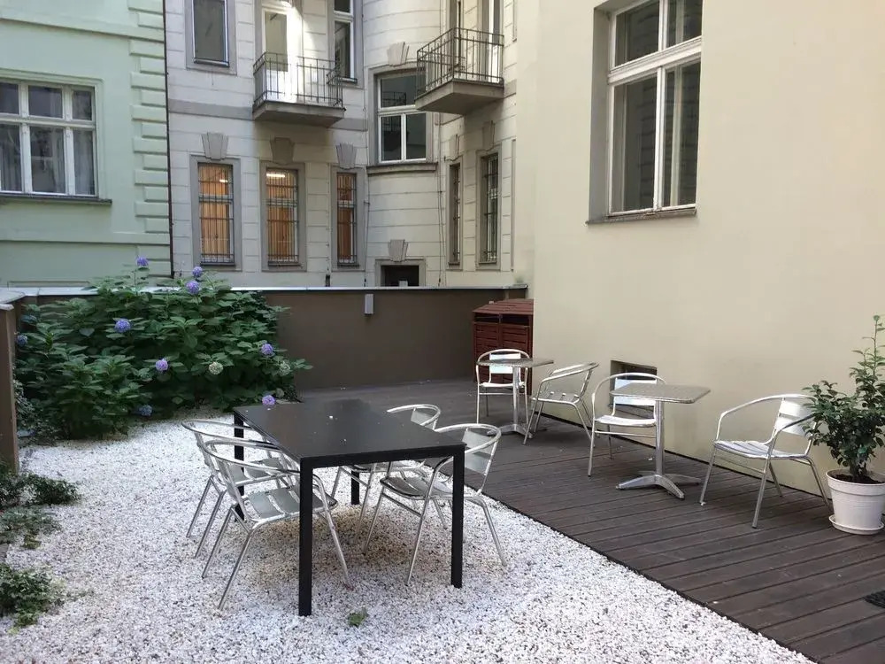 Stylish Modern Apartment in Malastrana