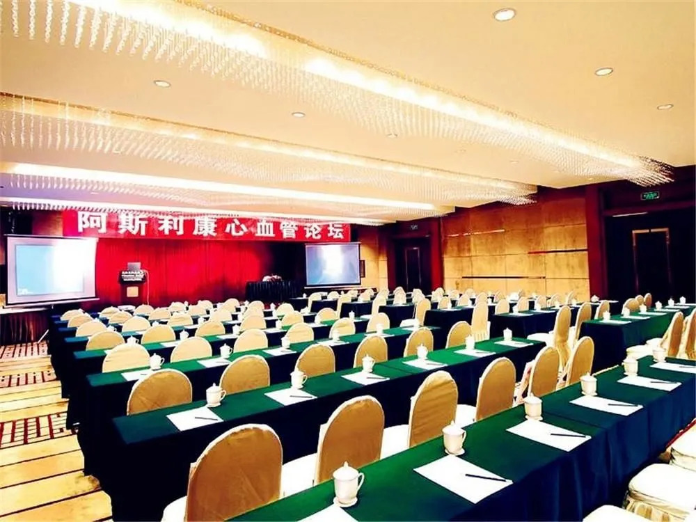 Yangtze Hotel