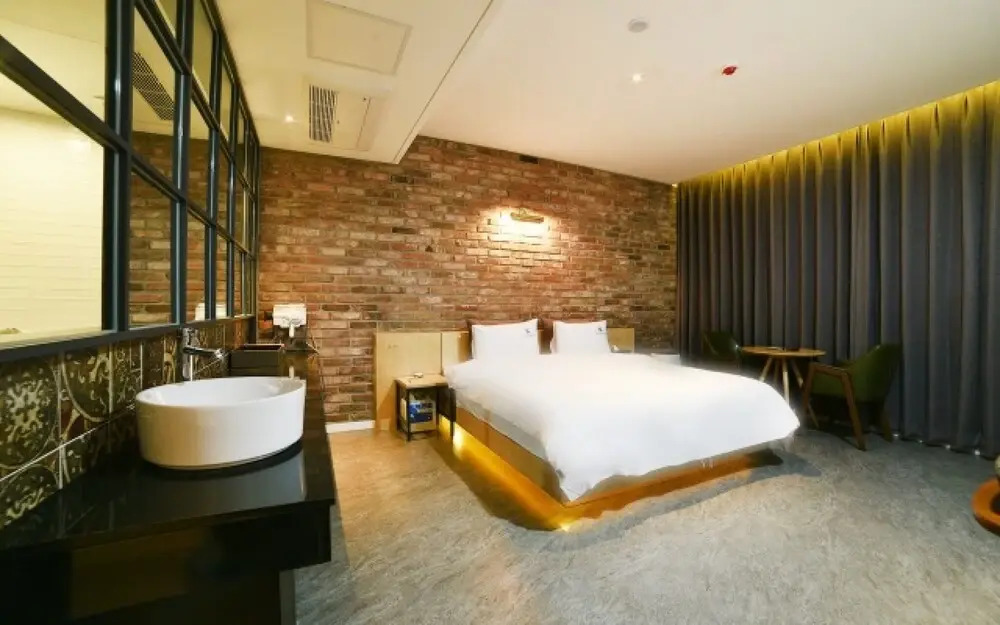 K Boutique Hotel