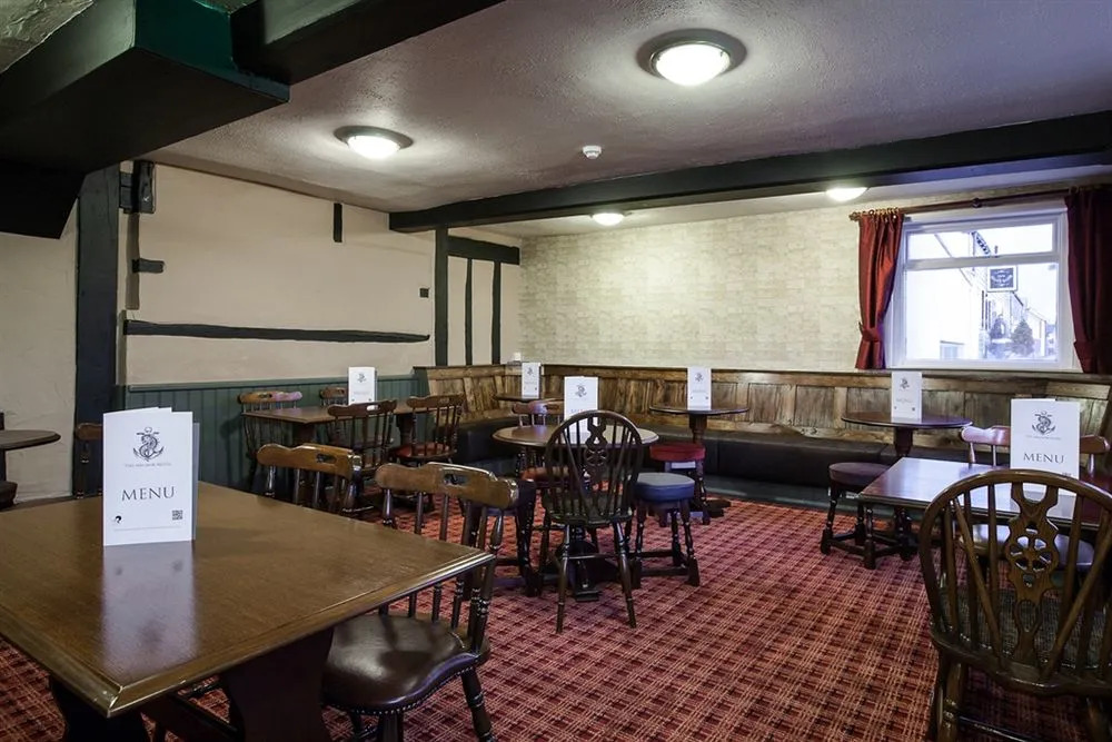 Anchor Hotel