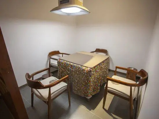 Yueshanju Hostel