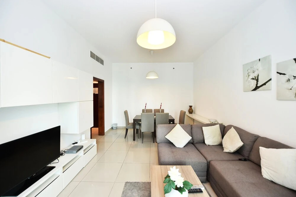 PLO -1 Bedroom with balcony Dubai Marina