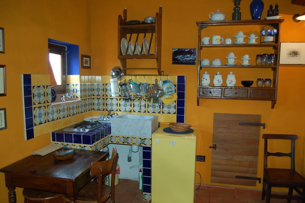 La Piccionaia .... Tuscan Holiday Home Surrounded by Nature