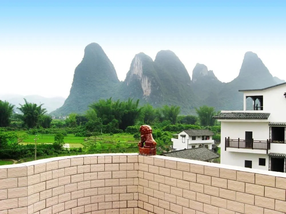 Yangshuo Old Banyan Hotel