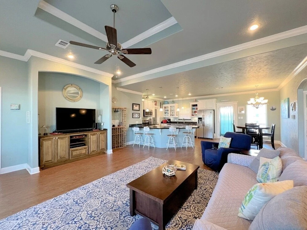 Hooked On A Feeling 3 Bedroom Home by RedAwning
