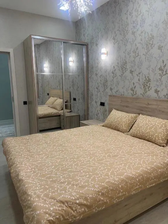 Comfortable 3-roomed apartment Ozod Apartments
