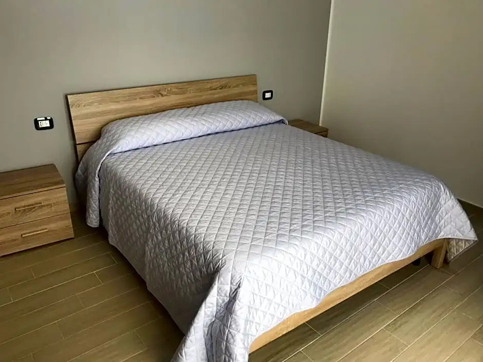 Pozzo Regina Home