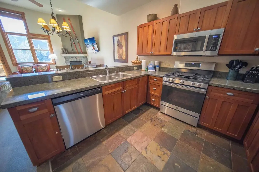Red Hawk Townhomes 2337