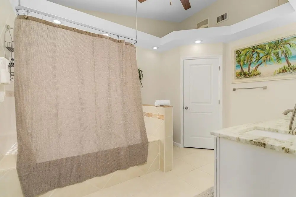 5535 Casa De Lujo: Heated Pool W/ Water Views 4 Bedroom Home