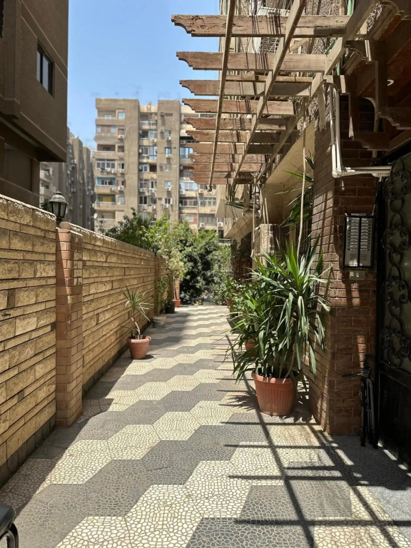 Spacious 3-Bedroom Fully-Furnished Apt in Nasr City
