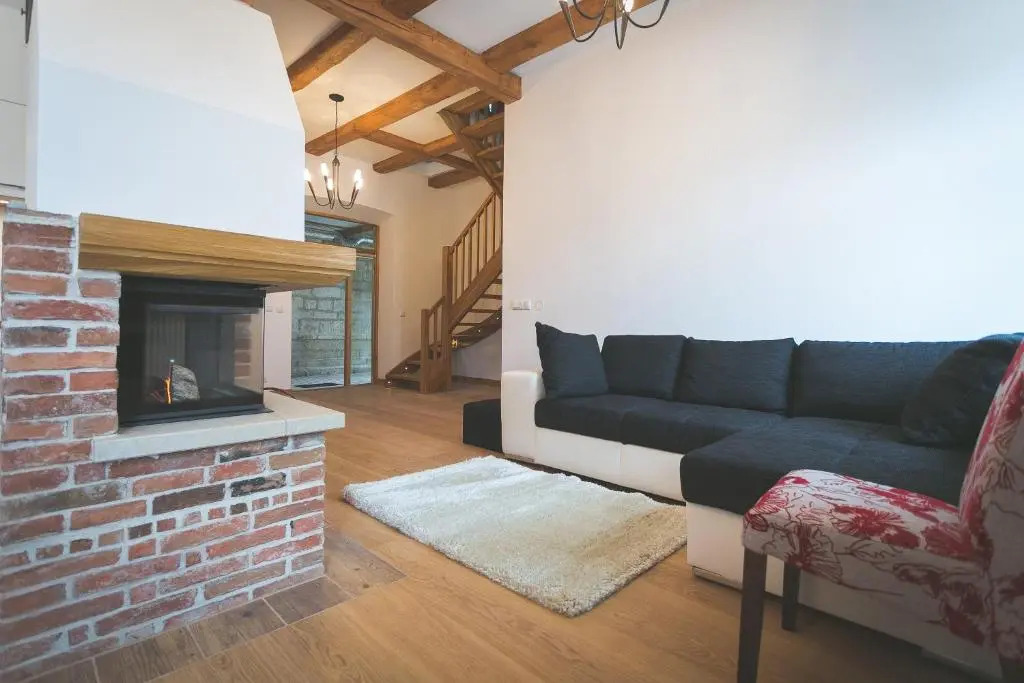 Arina Guest Apartment