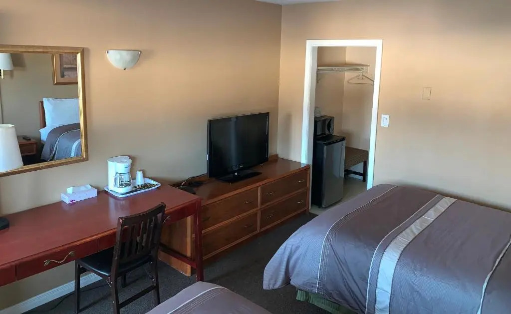 Village Inn & Suites - Sudbury