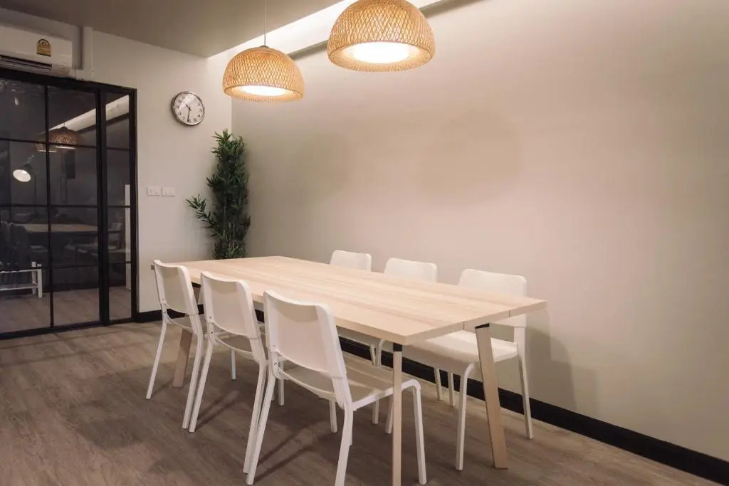 Silom 2 Bedrooms BTS S6