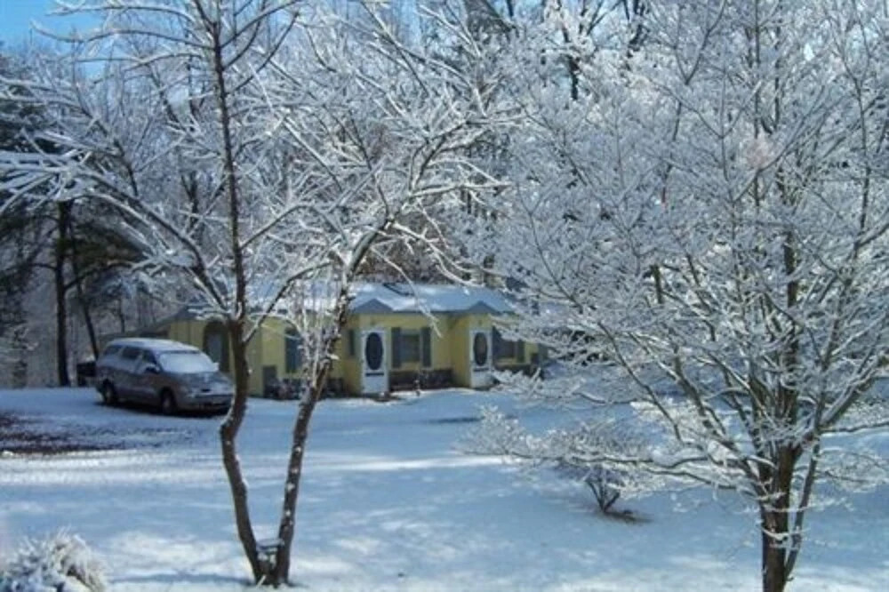 The Inn on Thistle Hill Bed & Breakfast and Wellness Center