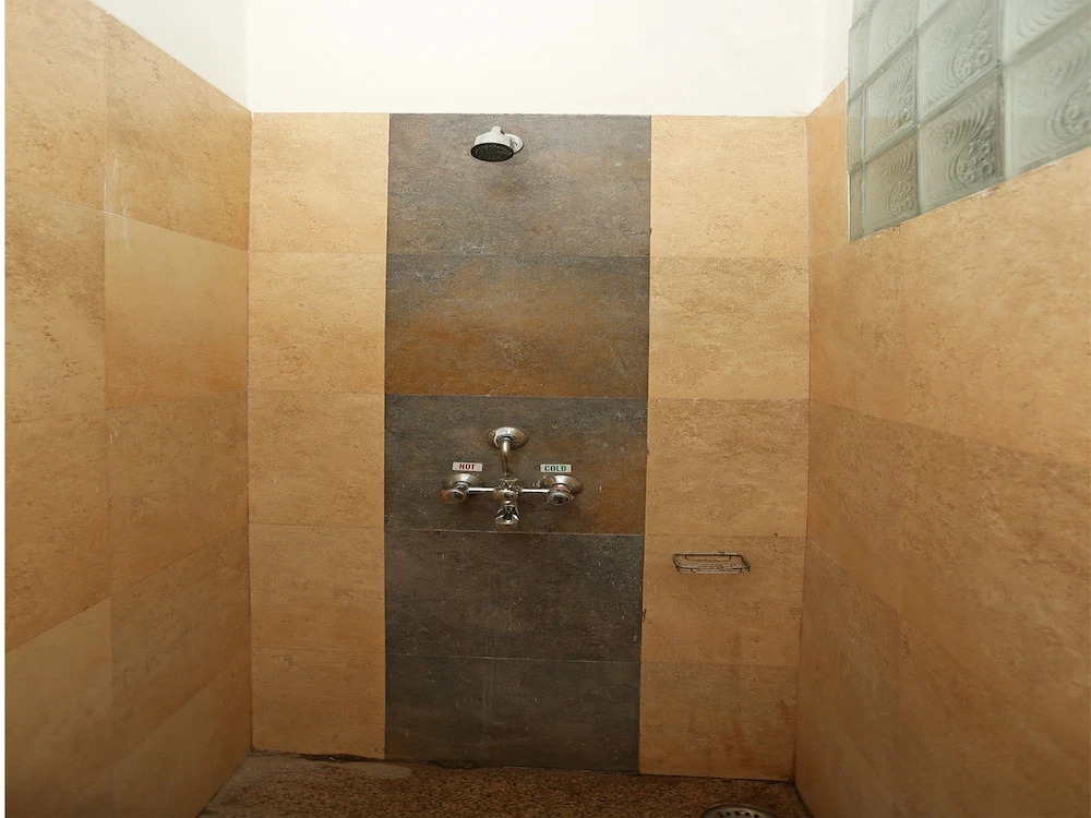 OYO 6232 Hotel Vishala