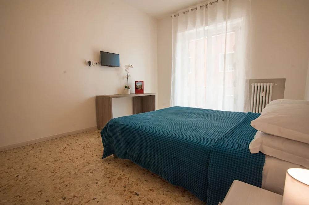 Steeb Apartment