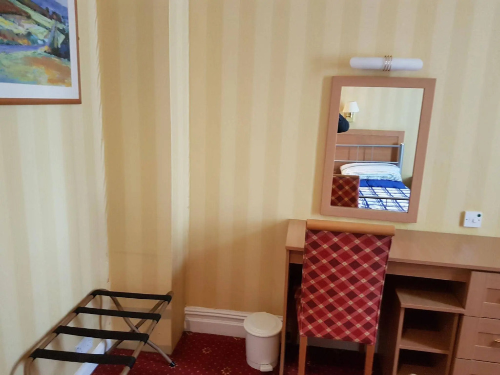 Grand Ash Hotel