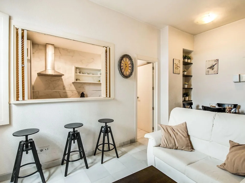 Comfy Holiday Home in Seville near Town Center