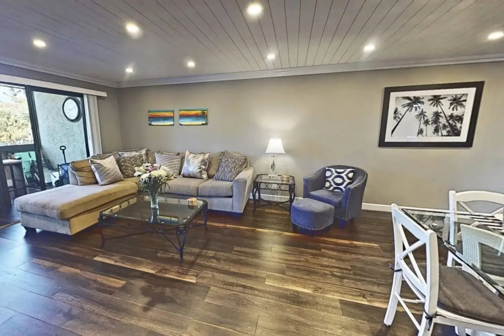 Harbor Towers 2nd Fl Renovated Suite