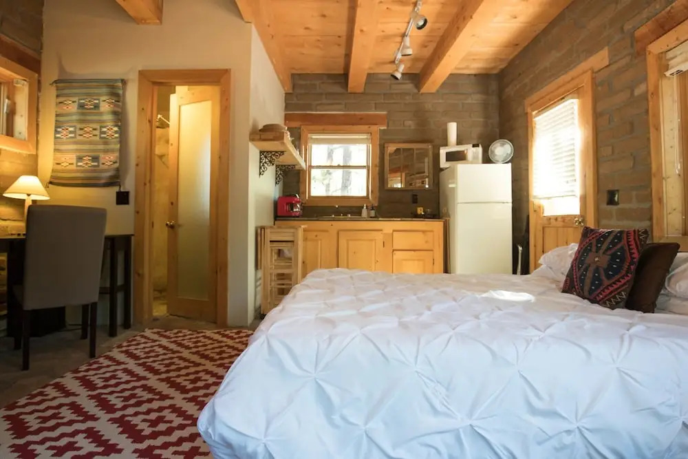 Pueblo Canyon Inn