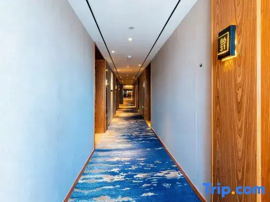 Madison Hotel Qingdao Railway Station Zhanqiao Seaview