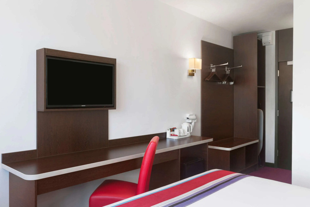 Ramada Milton Keynes