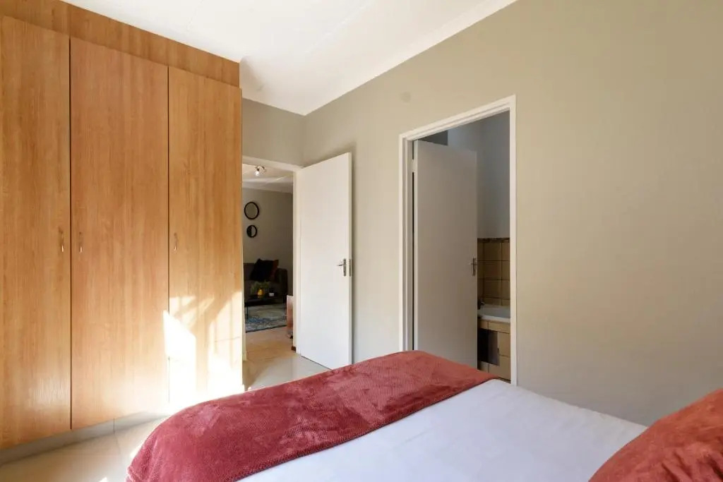 82 NOLE 2bed 2 bath apartment